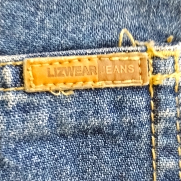 Liz Claiborne Y2K women's jeans Sz 8 Excellent condition So cool and unique - Picture 6 of 14
